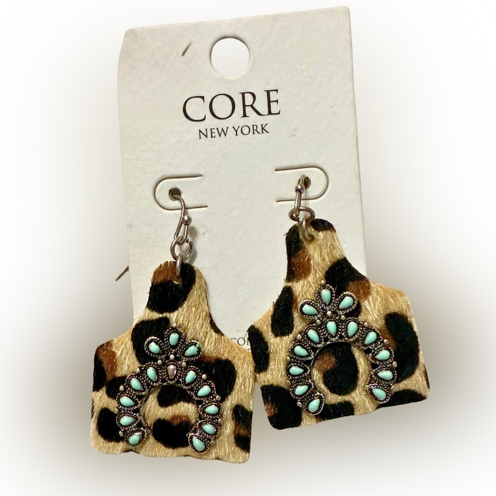 Western Ear Tag Leopard Print Earrings With Turquoise‎ NWT